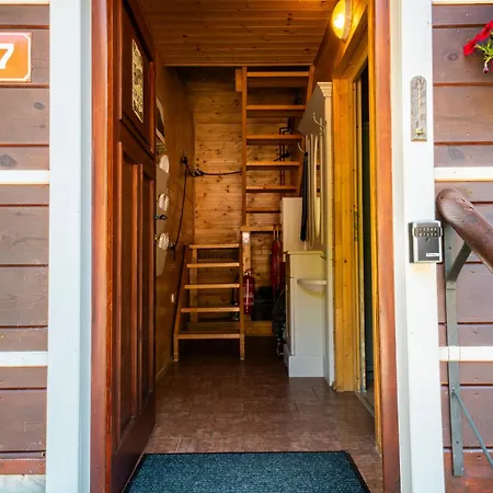 47 * Hřensko